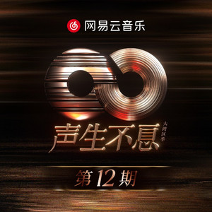 女人扒口尿给男人摸
